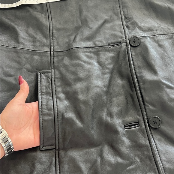 Sold - Picture 4 of 9